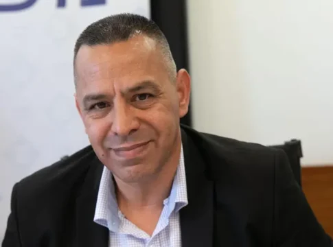 Заместитель главы Федерации профсоюзов Израиля Рои Яаков освобожден под ограничения