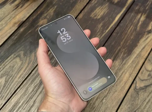 Samsung интегрирует ИИ Nano Banana в функцию Now Brief для улучшения пользовательского опыта