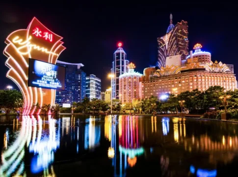 Октябрьский доход игорного бизнеса Макао достиг рекордных 3 млрд долларов США