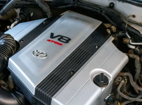 Новый V8-гибрид Toyota: от суперкаров до внедорожников и седанов
