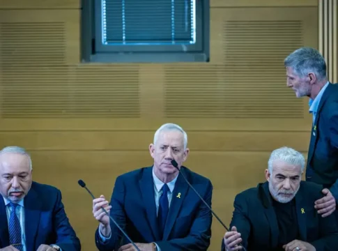 Лидеры оппозиции Израиля обсудили стратегию победы на выборах и борьбу с законопроектами