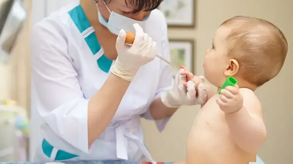 Новая защита для младенцев от вируса RSV: что изменилось и как получить помощь