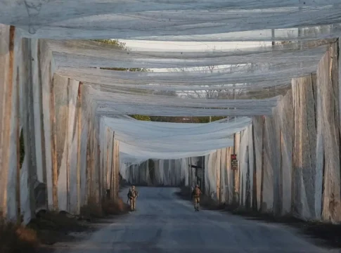 Франция поставляет Украине необычное средство защиты от дронов – старые рыболовные сети