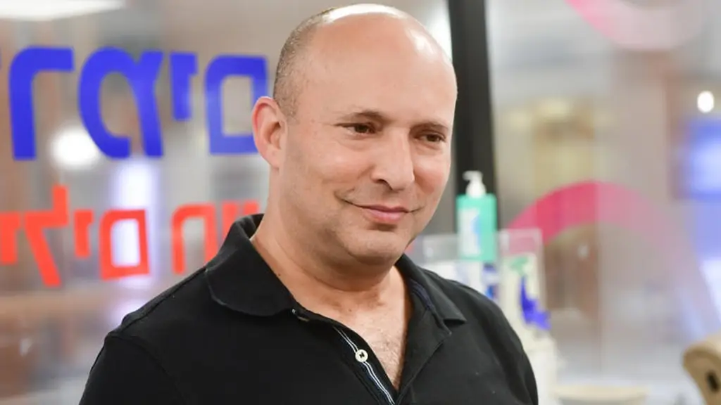 Бенет требует санкций против харедим: критика законопроекта о призыве Бисмута