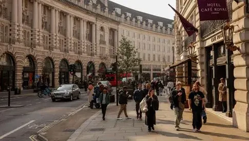 Экономика Великобритании неожиданно сократилась перед решением по процентной ставке