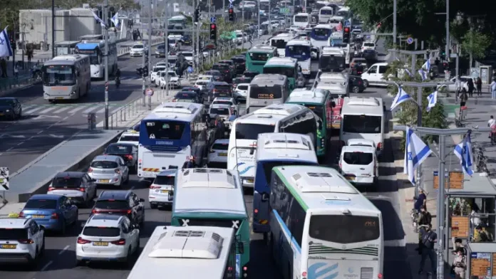 Рынок подержанных автомобилей: какие модели потеряли в цене больше всего?