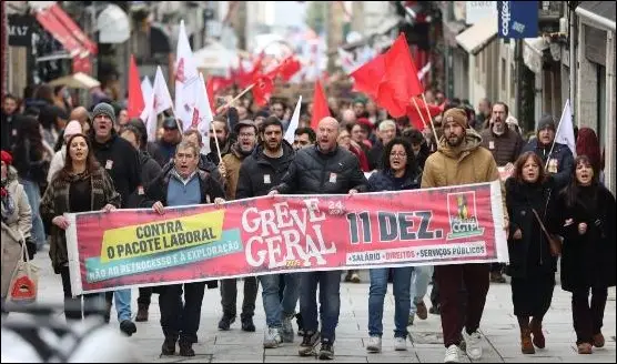 Италия и Португалия охвачены всеобщими забастовками против урезания прав трудящихся