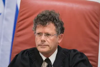 Верховный суд Израиля отменил увольнение юридического советника правительства