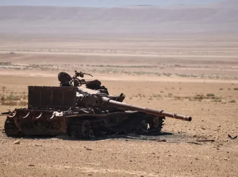 Трамп обещает жесткий ответ на гибель американских военных и переводчика в Сирии