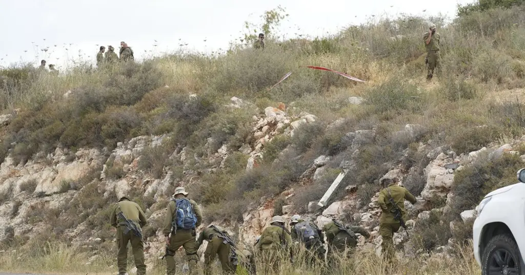 Нападение с ножом на израильских солдат в Иудее и Самарии: нападавший ликвидирован, пострадавшие получили легкие ранения