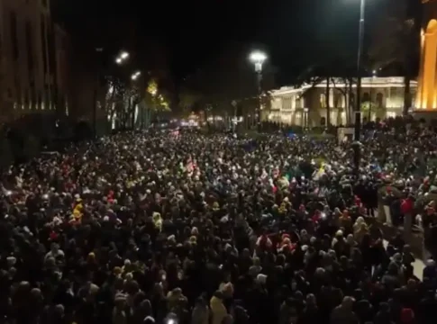 Расследование BBC: Участников протестов в Грузии могли обстрелять газом времен Первой мировой войны