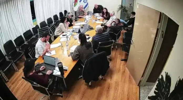 Совет Мейтар возобновил работу после месяцев паралича: утверждены бюджеты и новые проекты