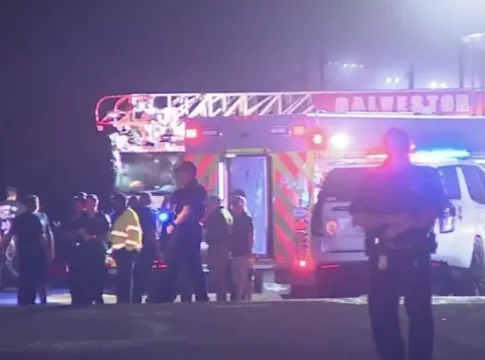 Шесть погибших: медицинский самолет из Мексики рухнул в Галвестоне