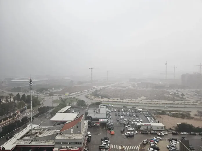 Шторм, передышка и новый удар: прогноз погоды до конца недели