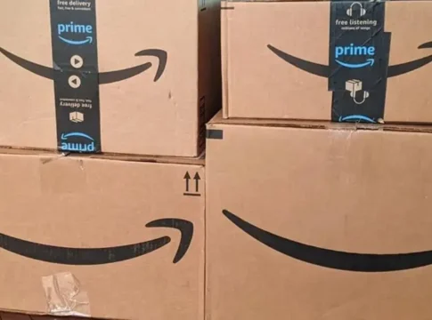 Amazon радует покупателей грандиозными скидками на праздничные товары и электронику