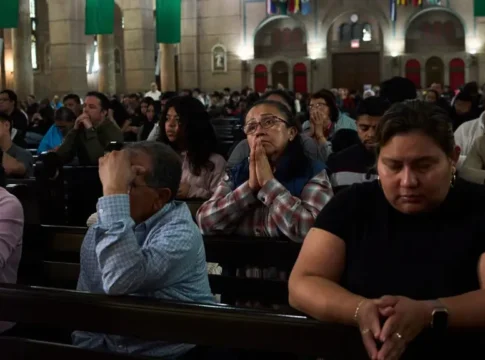 Трамп ужесточает риторику: иммигранты и их защитники в США готовятся к худшему