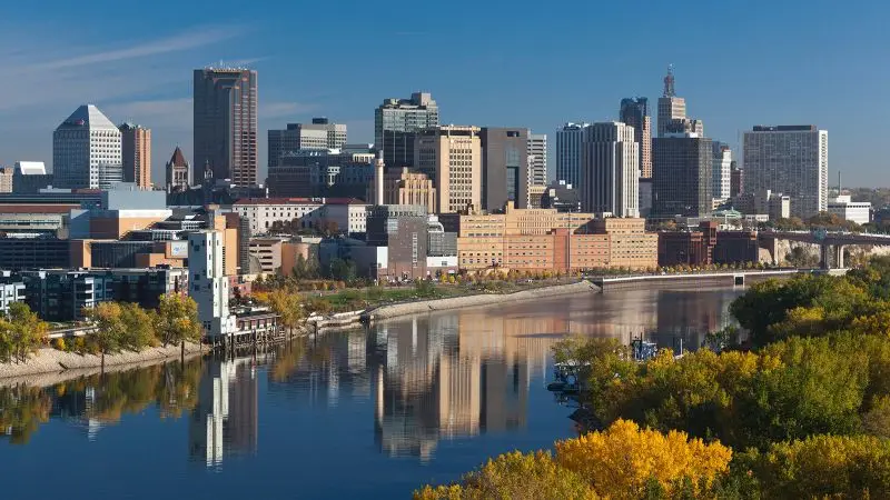 Президент Трамп нацелился на сомалийскую общину в Миннесоте: новые депортационные операции