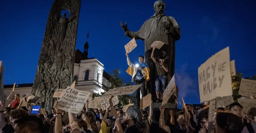 Украина: Расследование коррупции на высшем уровне как знак прогресса демократии