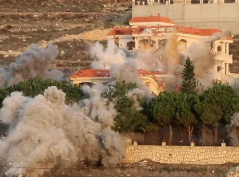 Израиль нанес новые удары по югу Ливана после предупреждений