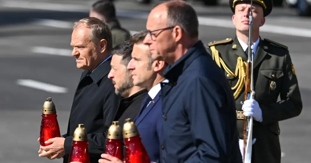 Макрон предупреждал о возможном «предательстве» Украины со стороны США, утверждают немецкие СМИ