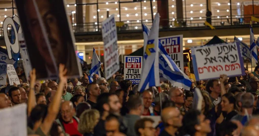 Акции протеста против правительства пройдут по всей стране