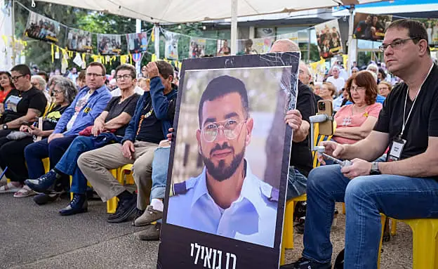 792 дня в Газе: семья рана Гуаили требует его возвращения перед продолжением сделки