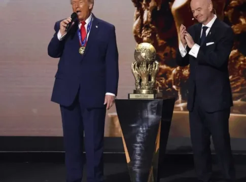 Дональд Трамп предложил переименовать американский футбол