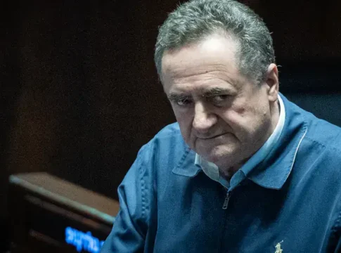 Военный обозреватель обвинил министра обороны в политических играх вокруг расследований