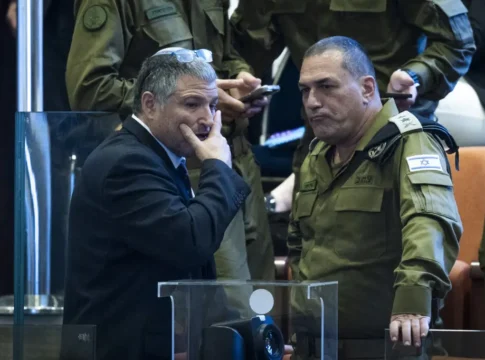 ШАБАК: 400% рост шпионажа из Ирана, тысячи террористов нейтрализованы