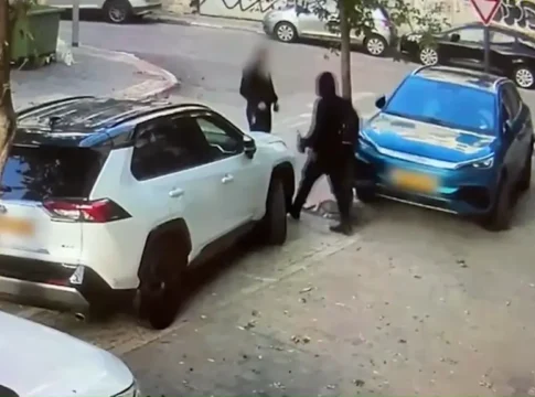 Гражданин Конго разбил бутылку о голову прохожего в Тель-Авиве