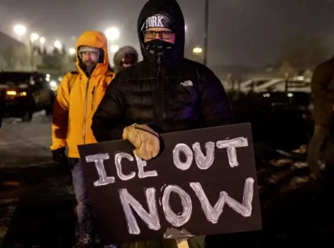 Миннесота против Вашингтона: битва за иммиграцию