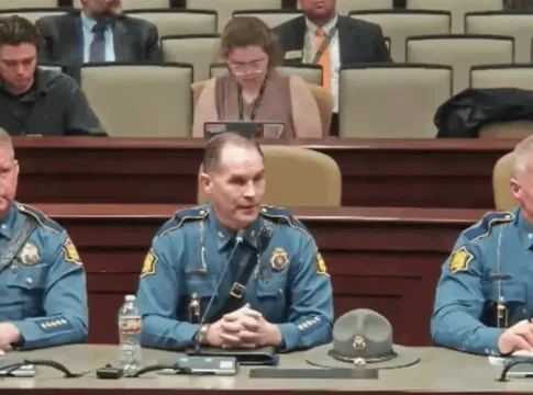 Полиция Арканзаса в тесной связке с ICE: задержаны десятки нелегалов