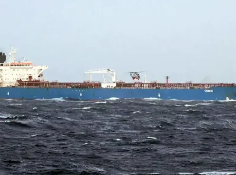 Франция захватила танкер из России: охота на «теневой флот» набирает обороты