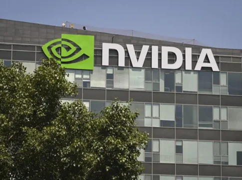 Nvidia тратит $20 млрд на стартап: ответ Google в гонке ИИ