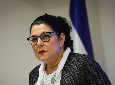 Профессор Сигал Садецки возвращается на пост главы Службы общественного здравоохранения