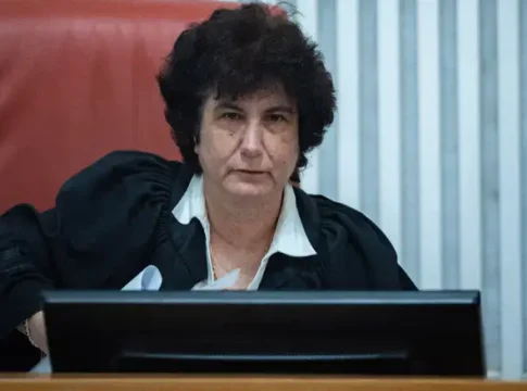 Погром в БАГАЦ: крики против закрытия 