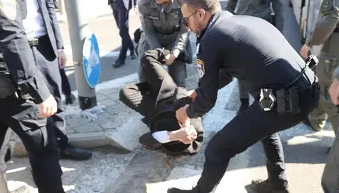 Раскол в ультраортодоксальном обществе: сотни призывников идут в ЦАХАЛ