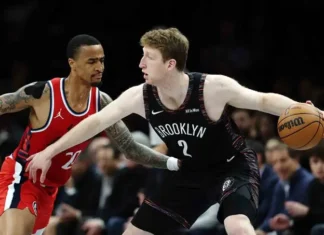 Дэнни Вульф забросил 11 очков, но его команда проиграла «Клипперс» Дэнни Вульф забросил 11 очков, но его команда проиграла «Клипперс»