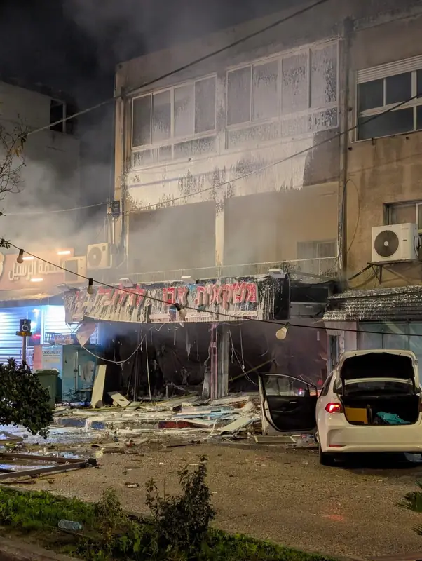 Взрыв и пожар в Назарете: пострадали несколько человек