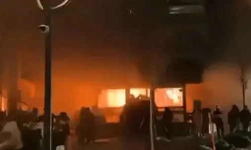 Взрыв и пожар в баре в Швейцарии: 40 погибших