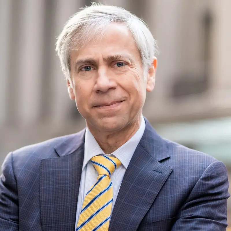 Мадуро нанял адвоката Ассанжа