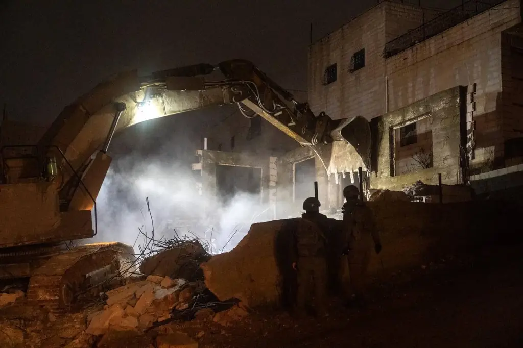 ЦАХАЛ снёс дом террориста из Хеврона