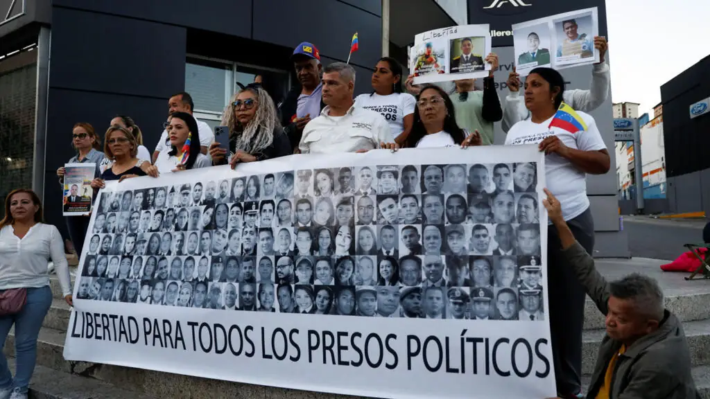 Венесуэла освободила 625 политзаключенных