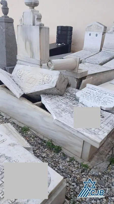 Вандалы разрушили еврейское кладбище в Барселоне
