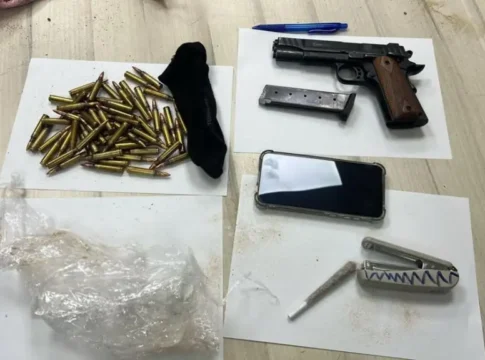 Полиция устроила рейд в Негеве: 16 задержанных, арсенал оружия и экологические штрафы