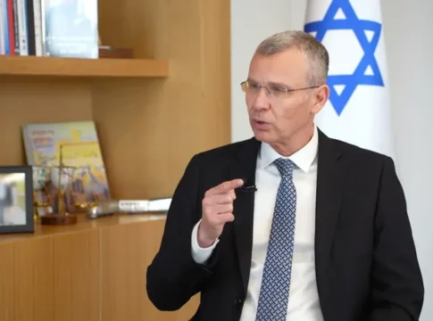 Левин не сдается: «Мы сорвали маски, чтобы показать важность реформы»