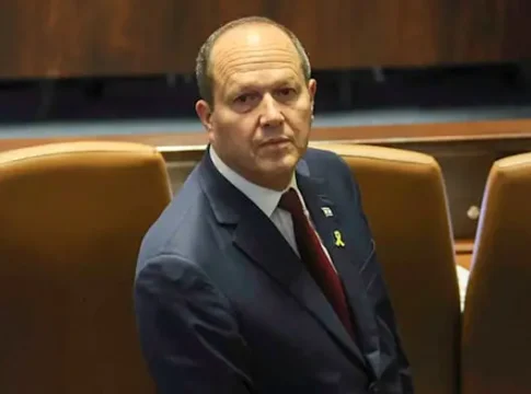 Нир Баркат раскритиковал биржу, но затем извинился: 