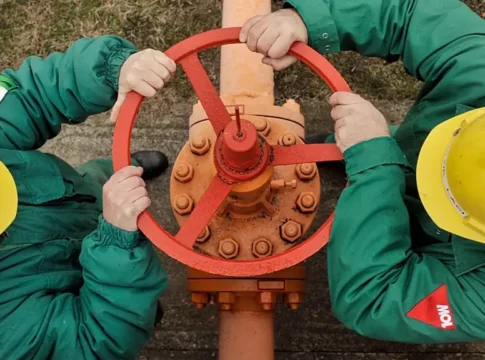 ЕС созывает экстренное совещание из-за спора Венгрии и Словакии с Украиной