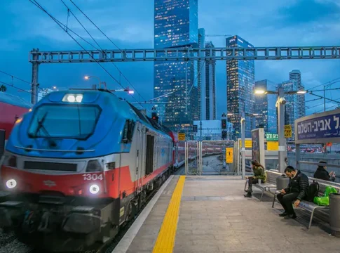 «Израильские железные дороги» запускают ночные поезда