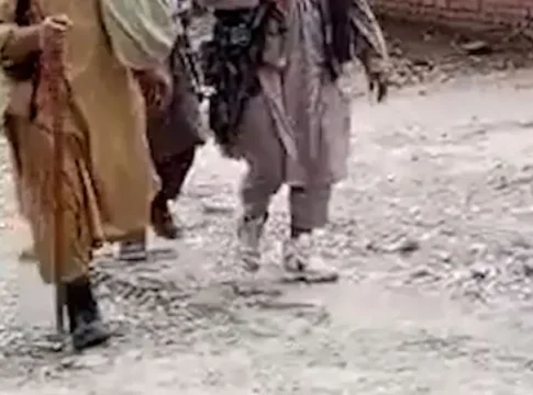 Оружие США в Афганистане подпитывает пакистанскую нестабильность